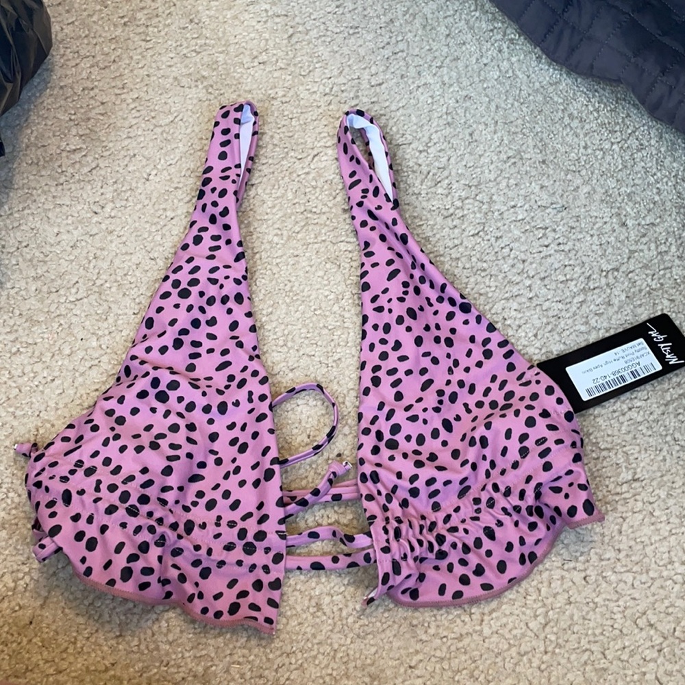 NastyGal Bikini Top *never worn*